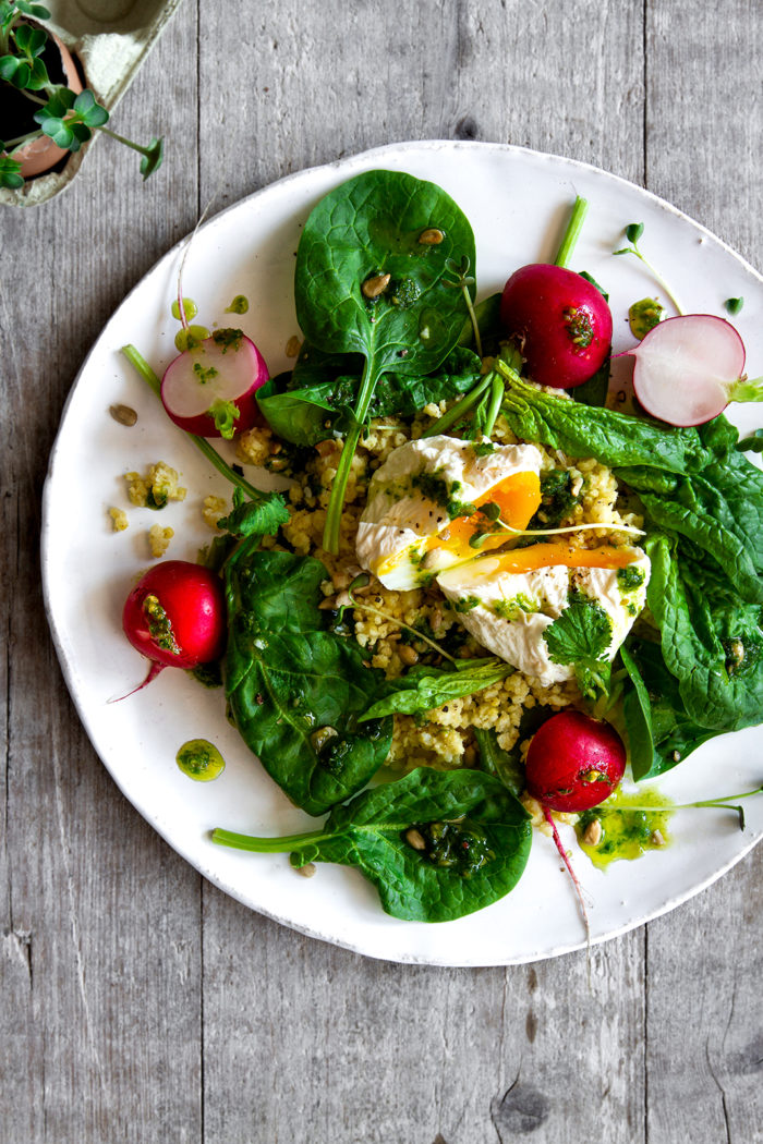 Spinatsalat mit Radieschen &amp; Hirse – Abgeschmeckt &amp; Aufgedeckt